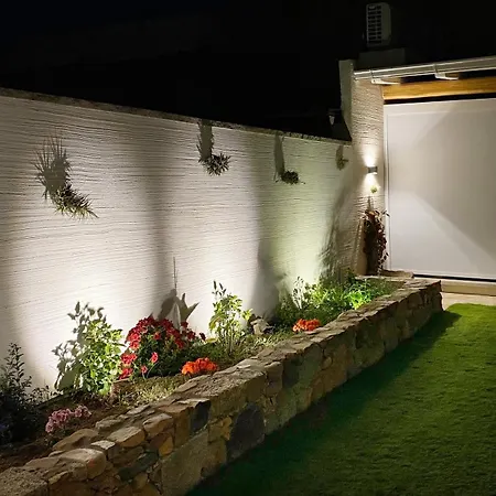 Elis Alojamento de Acomodação e Pequeno-almoço 4*